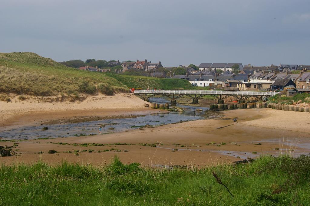 Udny Arms Hotel Newburgh  Exteriör bild